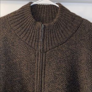 Men's Dark brown sweater